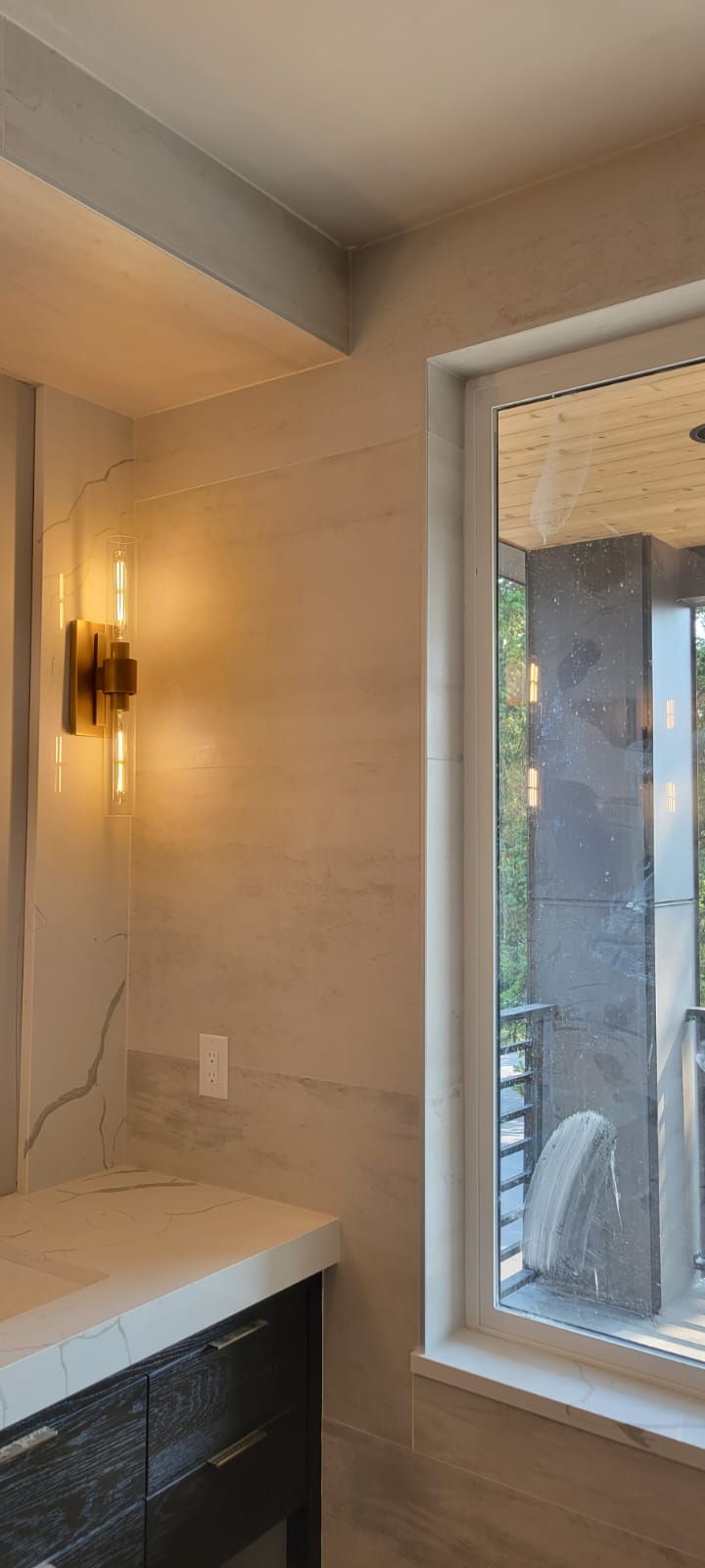 Millwork (Moldings, Baseboards, Door Frames)